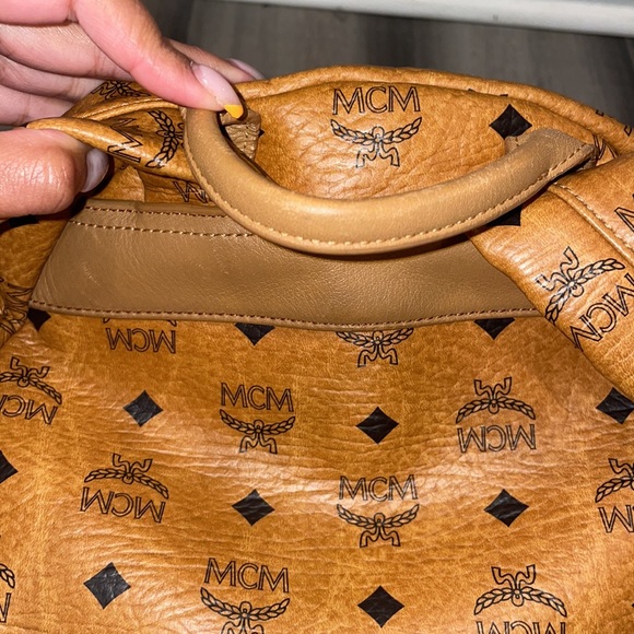 MCM Visetos Medium Sprinkle Stud Stark Backpack in Cognac - Picture 13 of 16